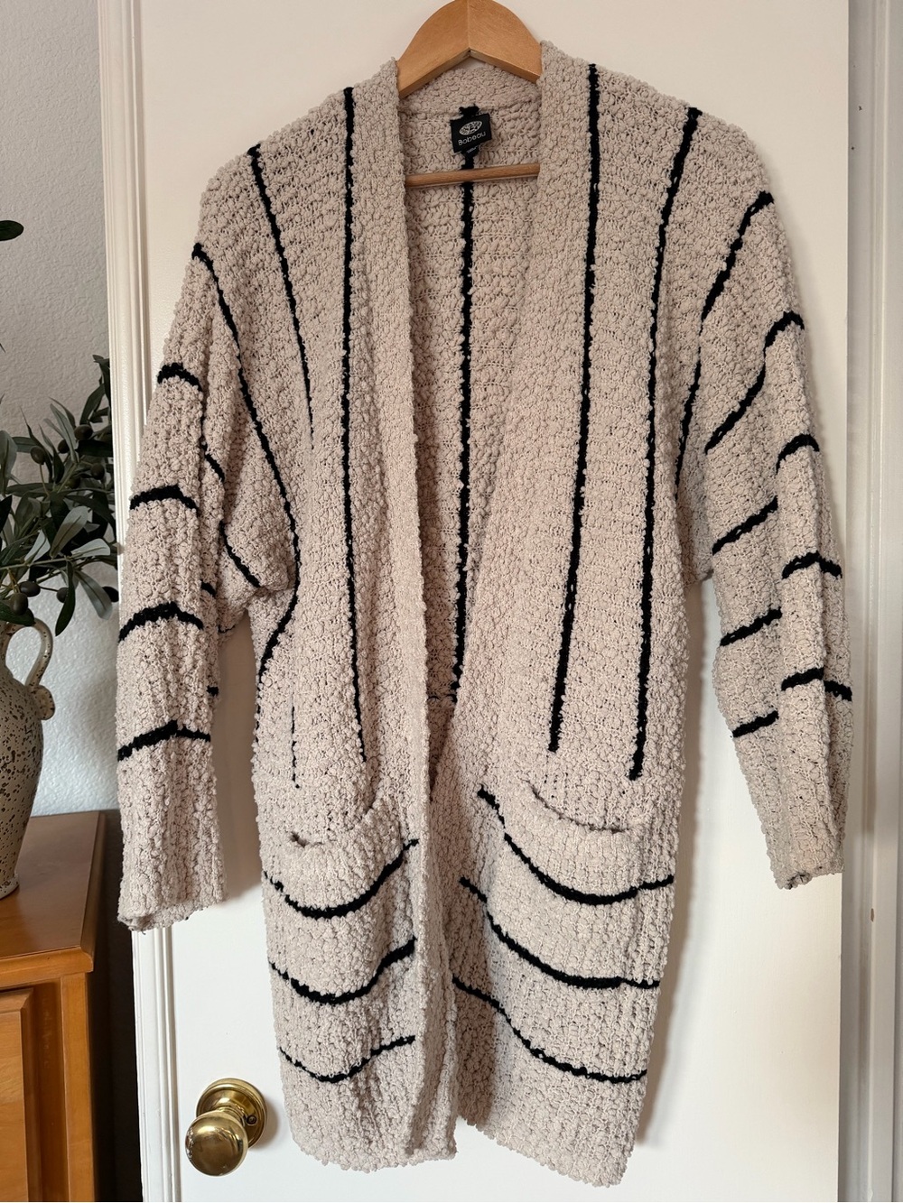 Cozy Women's Open-Front Bouclé Cardigan Sweater - Cream with Black Stripes